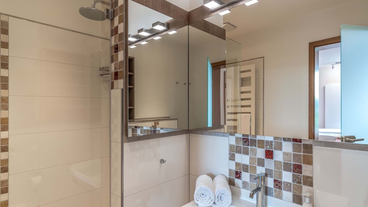 Photo of Bathroom in Pelham