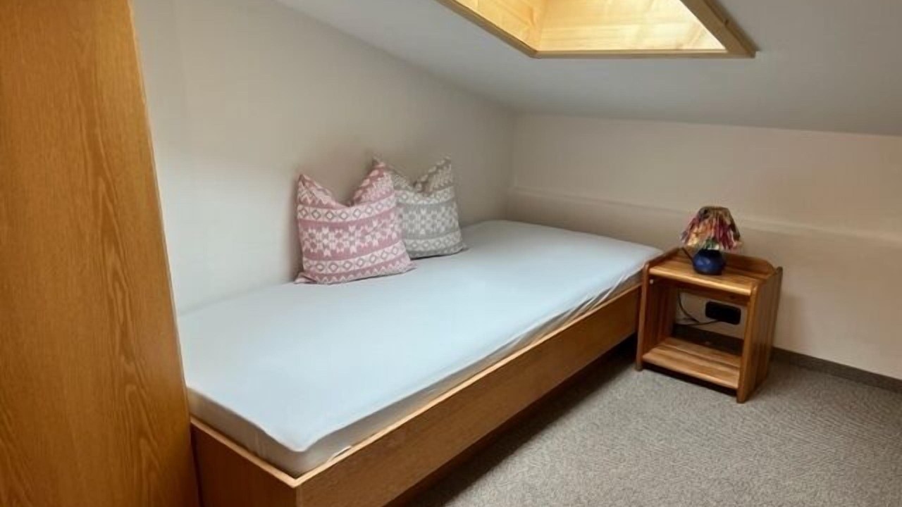 Photo of Bedroom in Entfelden
