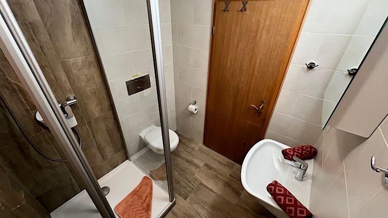 Photo of Bathroom in Entfelden
