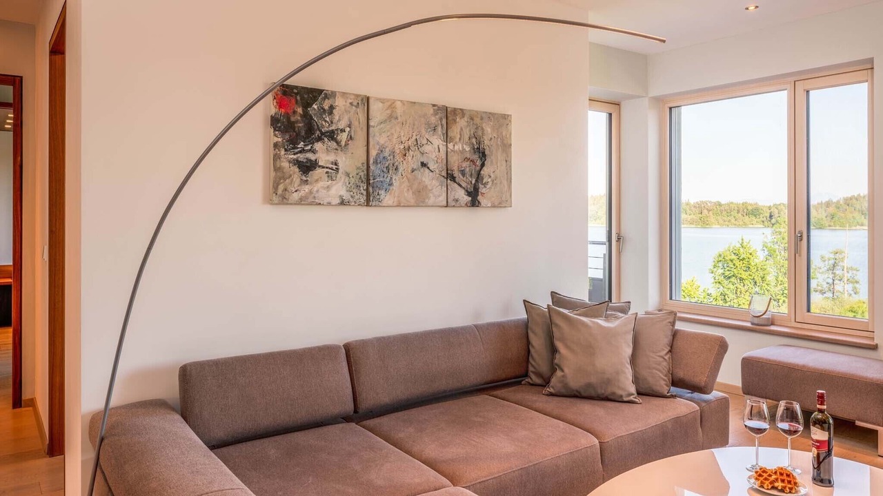 Photo of Livingroom in Pelham