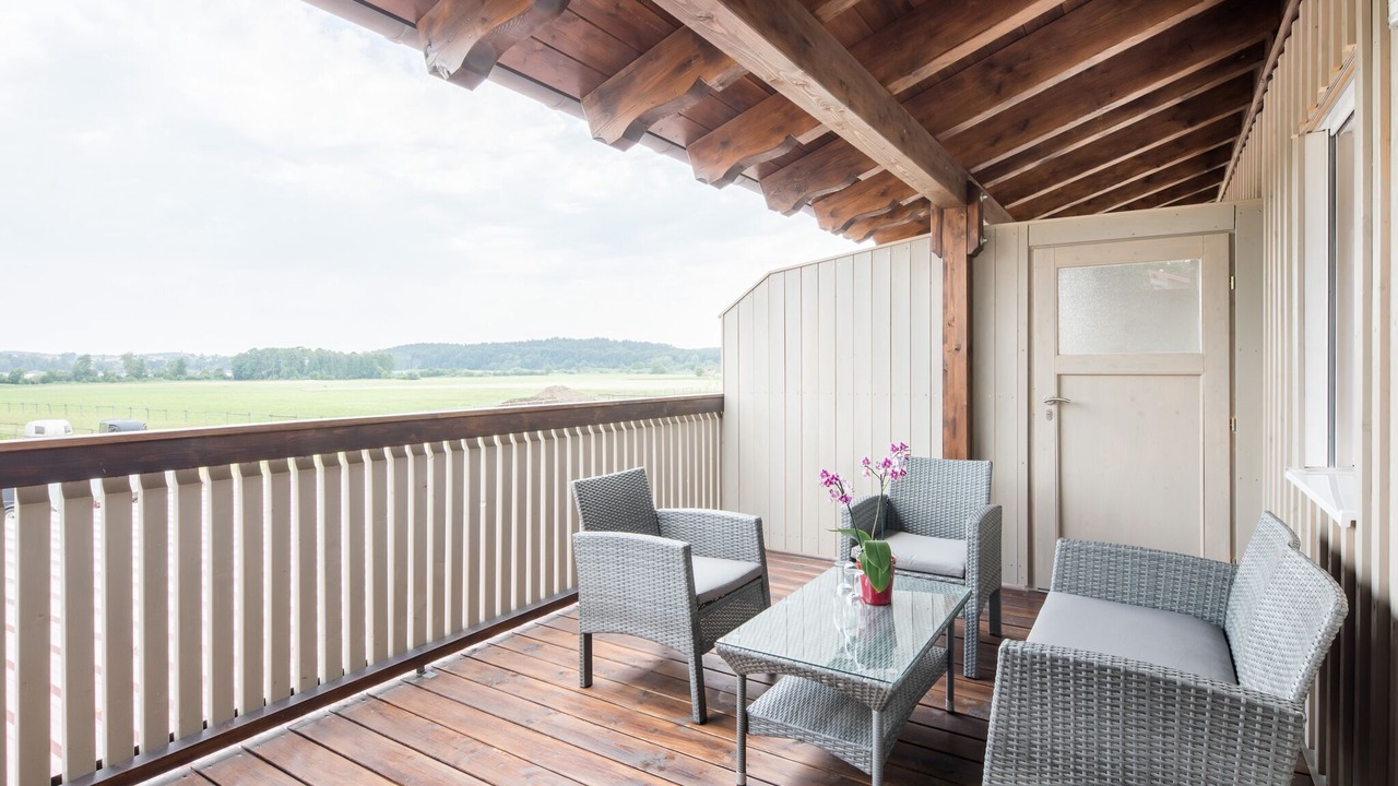 Photo of Patio Balcony in Petting