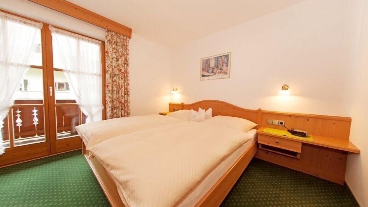 Photo of Bedroom in Groissenbach