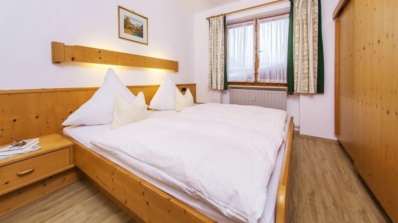 Photo of Bedroom in Entfelden