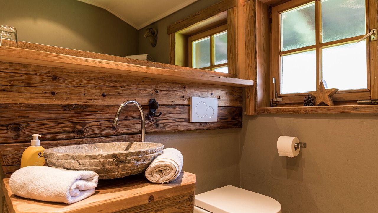 Photo of Bathroom in Entfelden