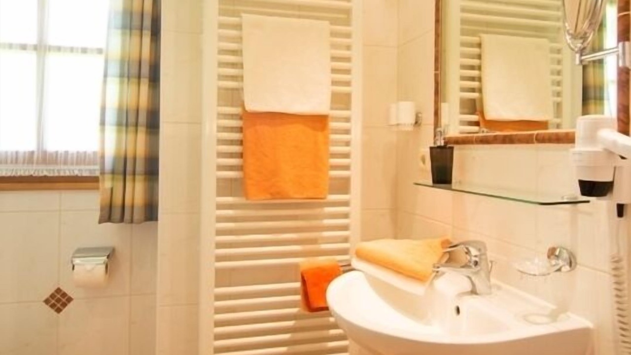 Photo of Bathroom in Groissenbach