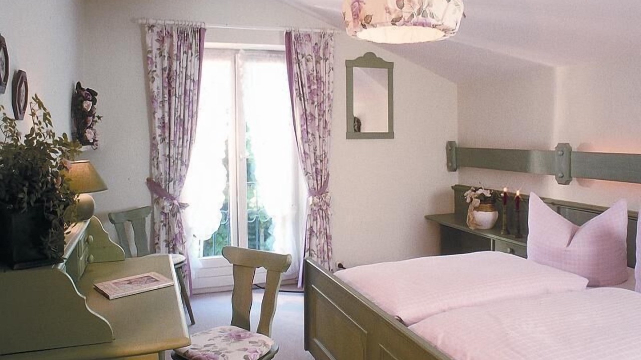 Photo of Bedroom in Gmain