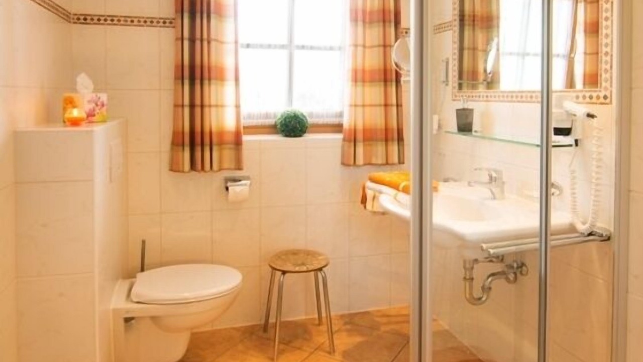 Photo of Bathroom in Groissenbach