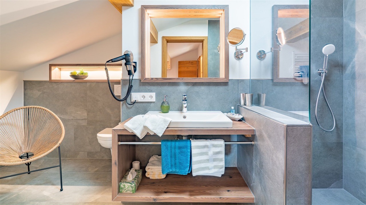 Photo of Bathroom in Groissenbach
