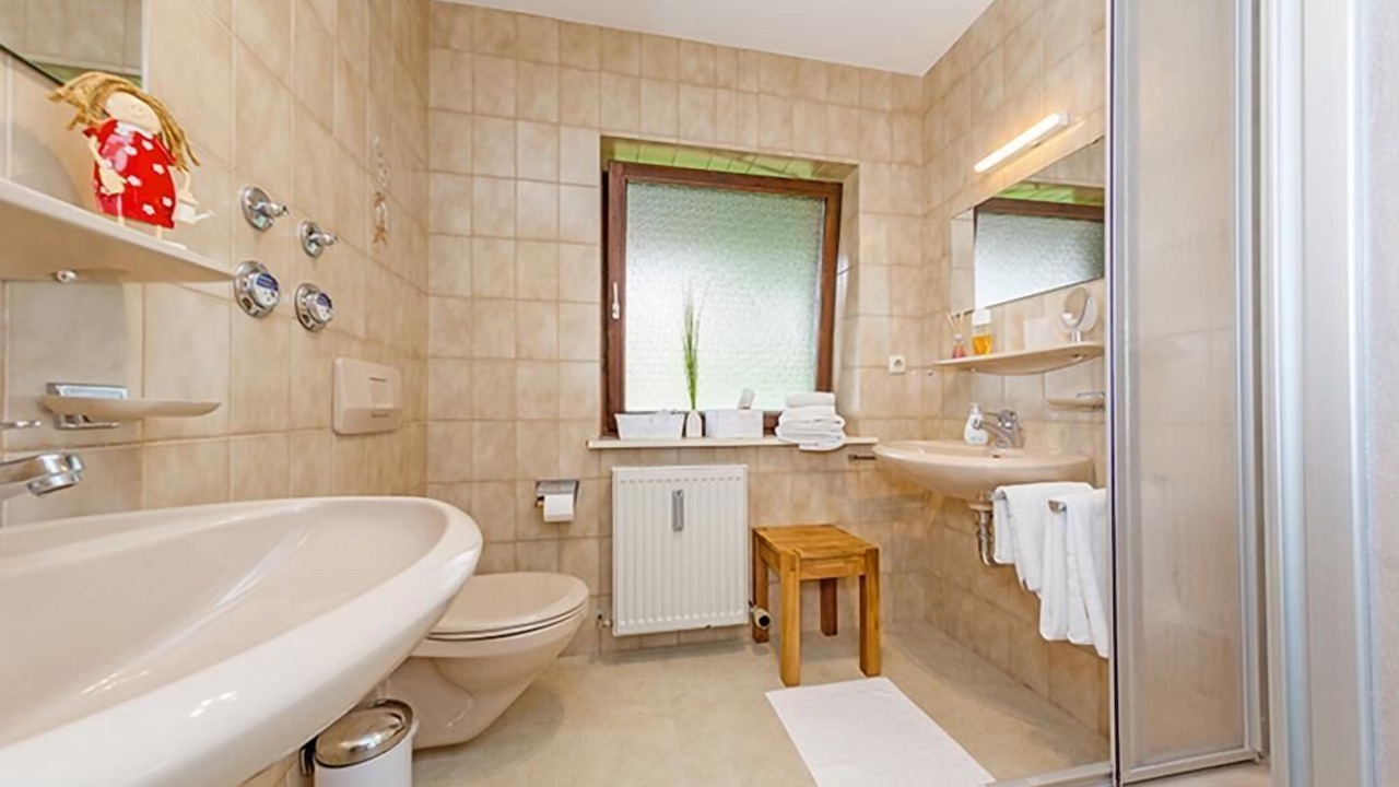 Photo of Bathroom in Entfelden