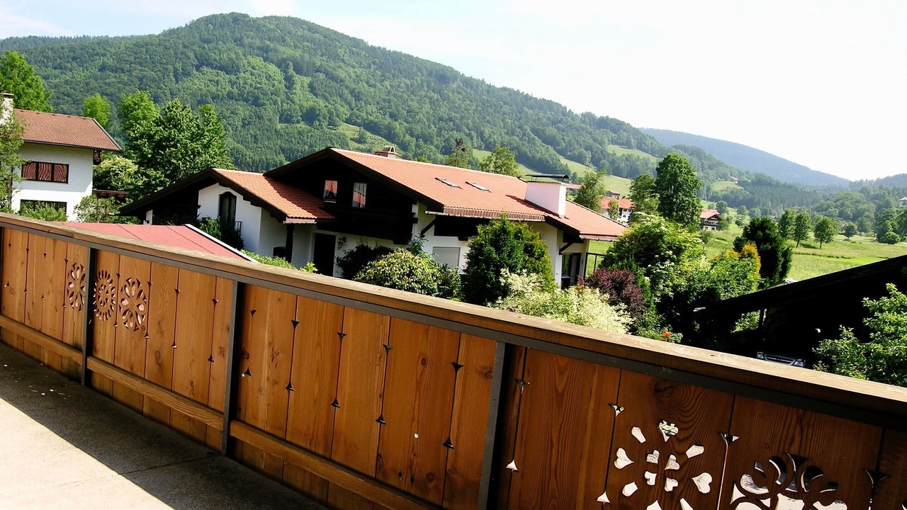 Photo of Outdoor in Grashof