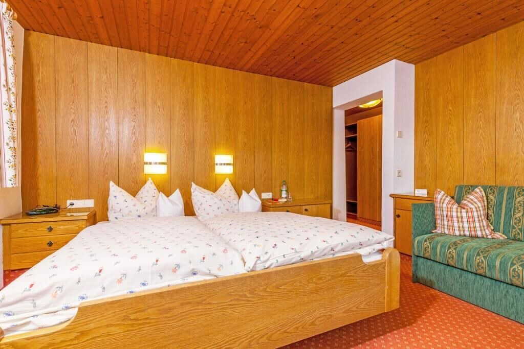 Photo of Bedroom in Entfelden