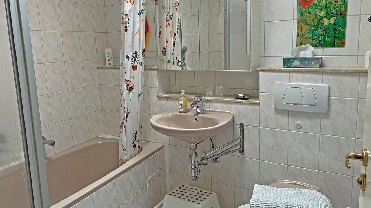 Photo of Bathroom in Munchen District