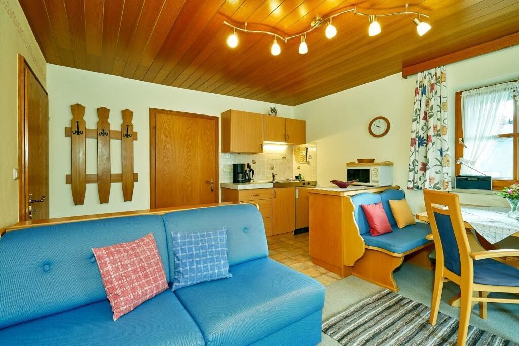 Photo of Livingroom in Entfelden