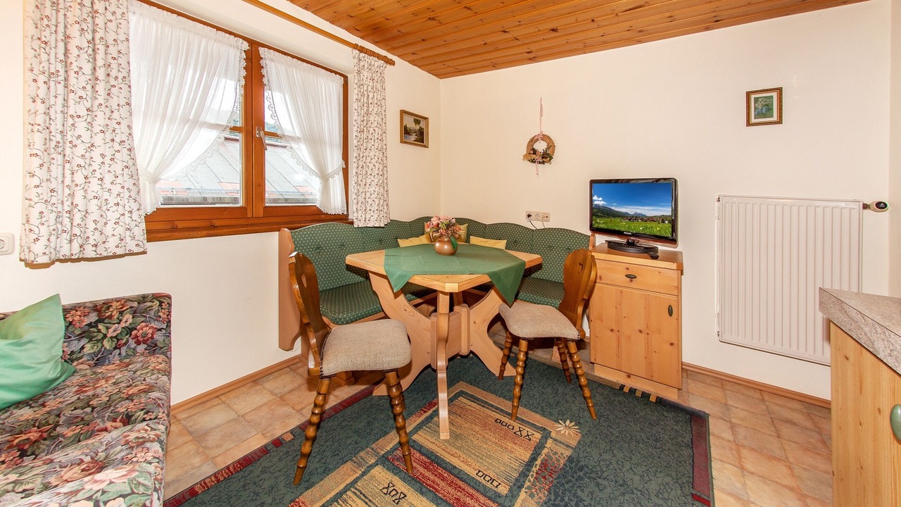 Photo of Livingroom in Entfelden