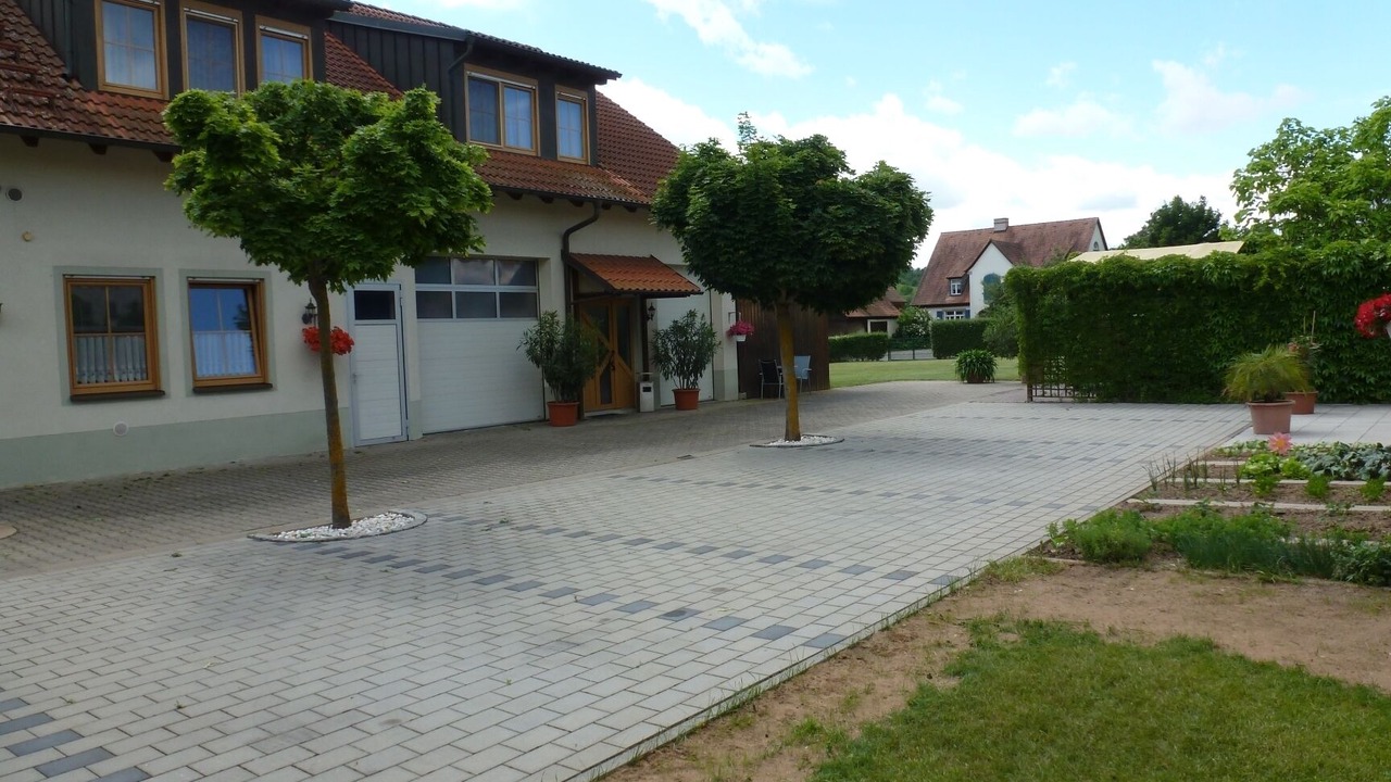 Photo of Outdoor in Untereisenheim