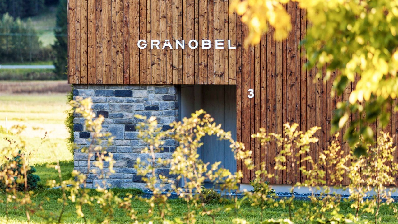 Photo of Outdoor in Graen