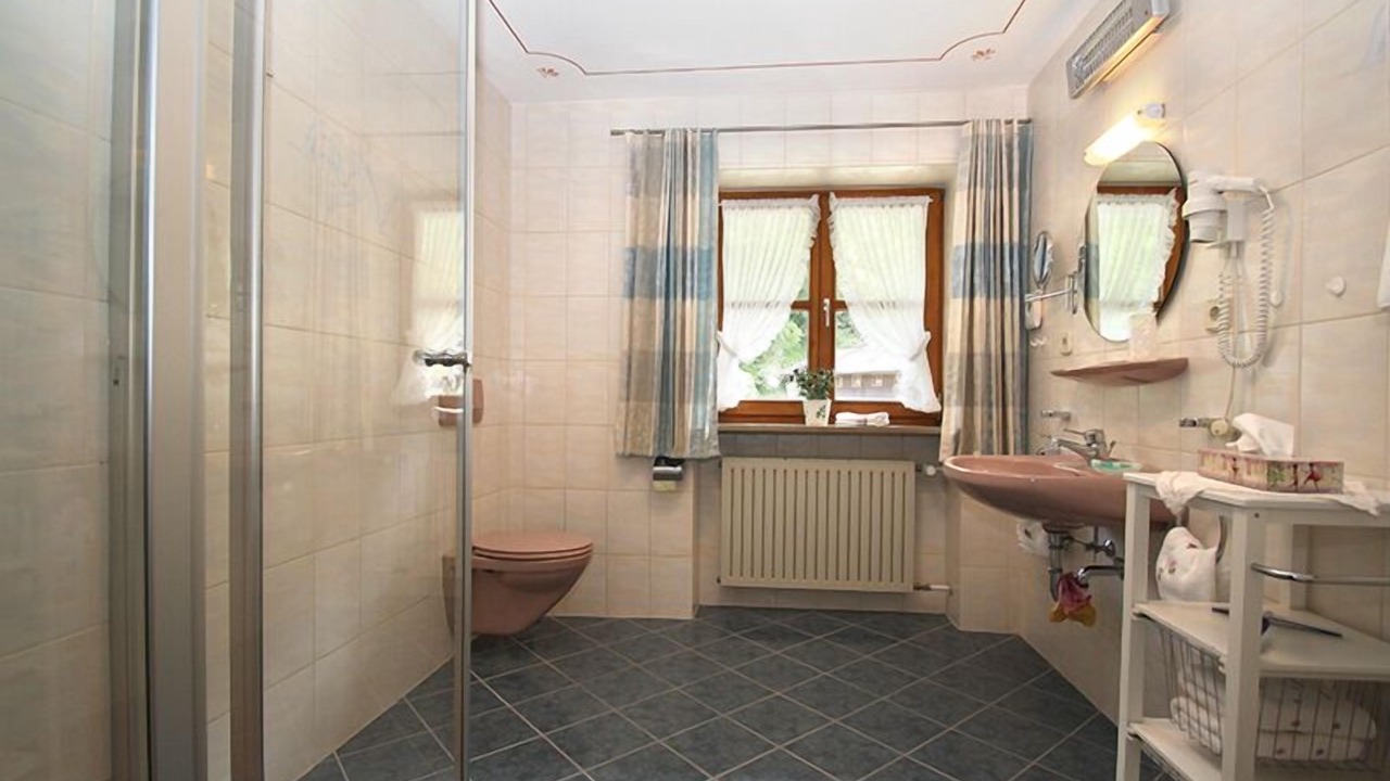 Photo of Bathroom in Ruhpolding