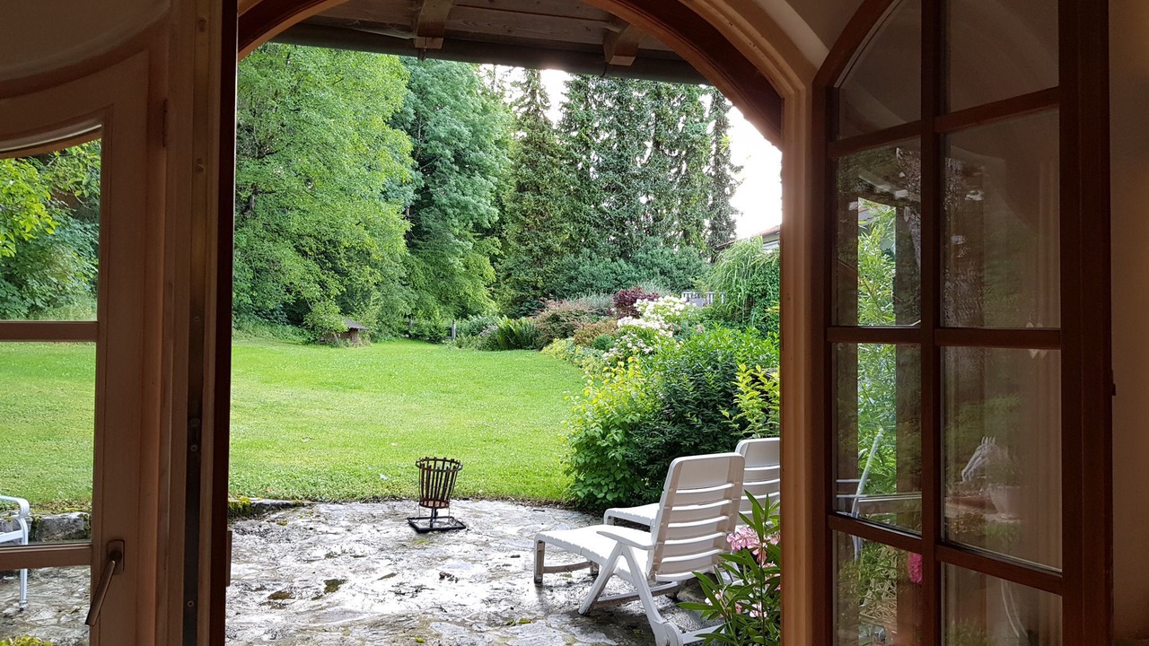 Photo of Others in Uebersee