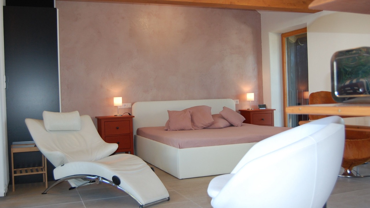 Photo of Bedroom in Leeder
