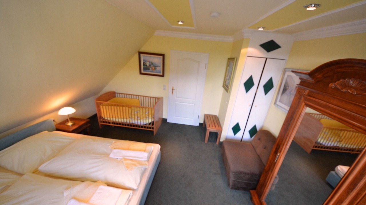 Photo of Bedroom in Gross Zicker
