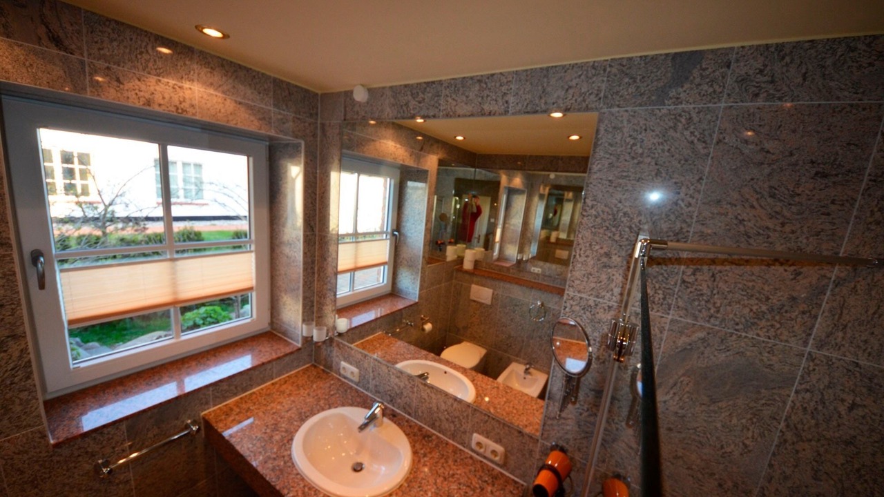 Photo of Bathroom in Gross Zicker