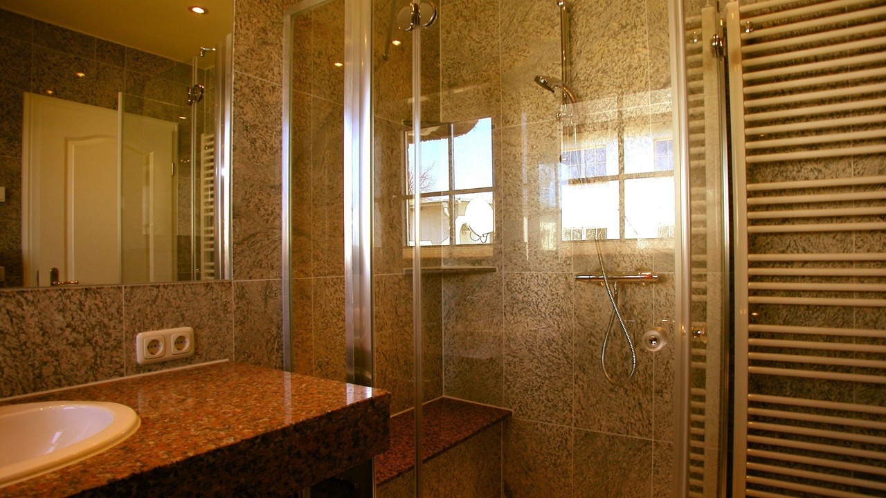 Photo of Bathroom in Gross Zicker