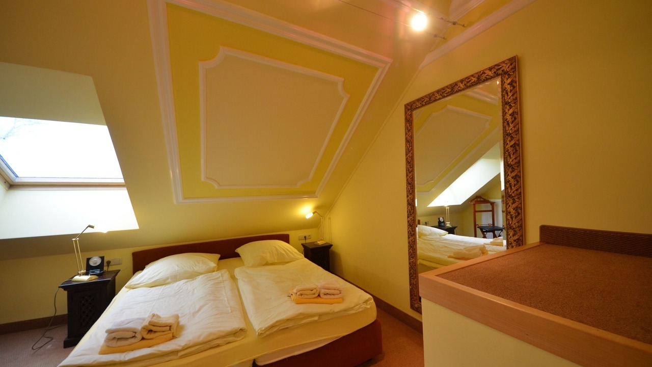 Photo of Bedroom in Gross Zicker