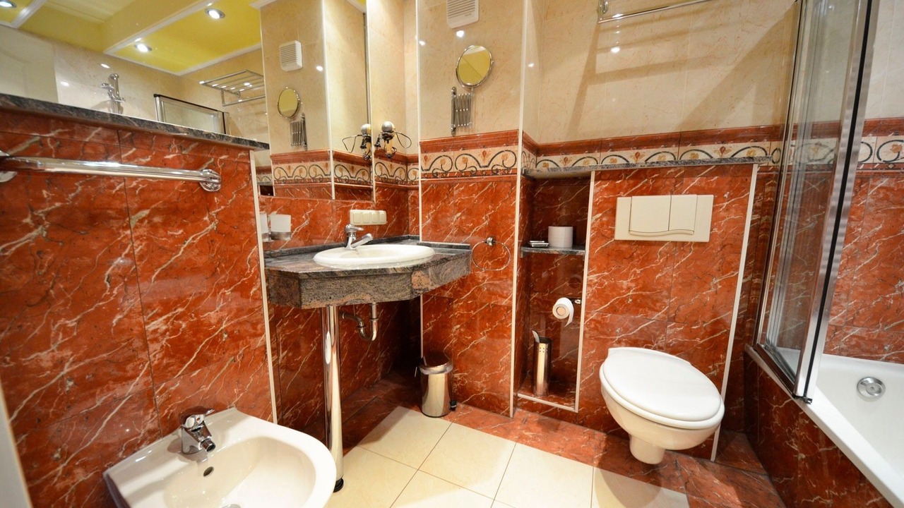 Photo of Bathroom in Gross Zicker