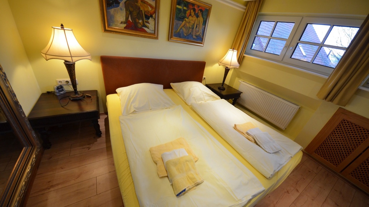 Photo of Bedroom in Gross Zicker