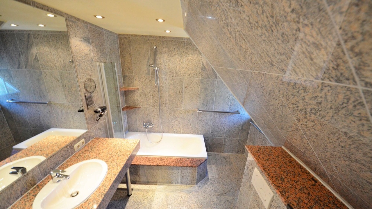 Photo of Bathroom in Gross Zicker