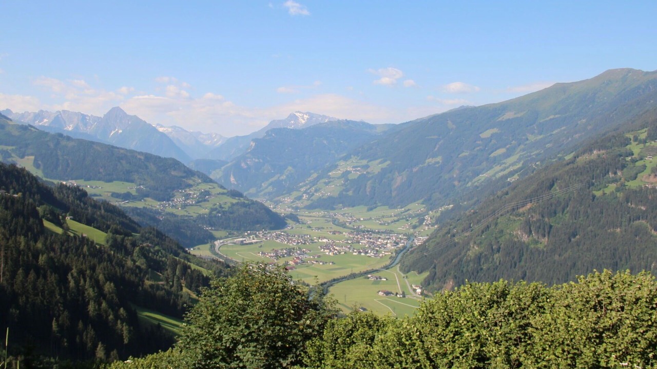Photo of Others in Distelberg