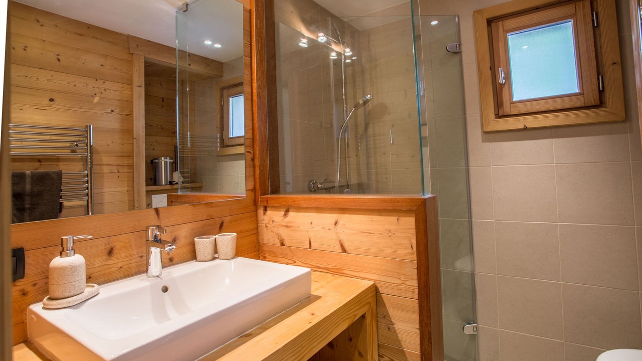 Photo of Bathroom in Montroc