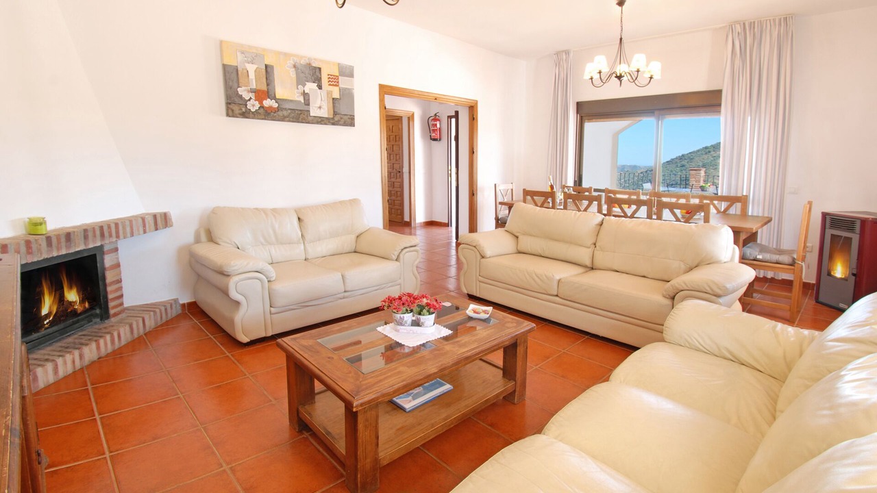 Photo of Livingroom in Comares
