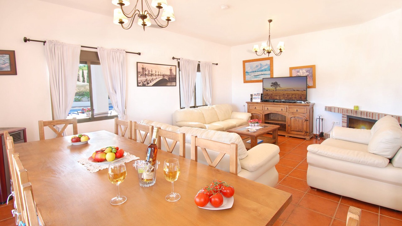 Photo of Livingroom in Comares