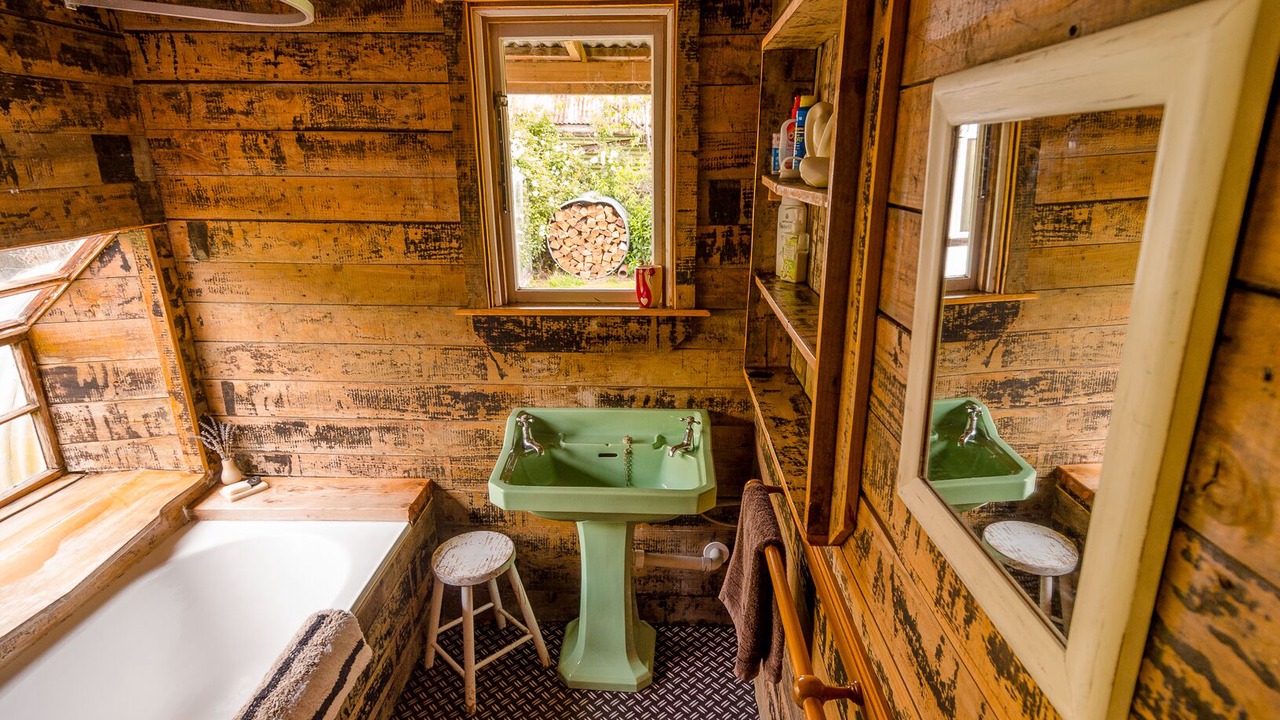 Photo of Bathroom in Glenorchy