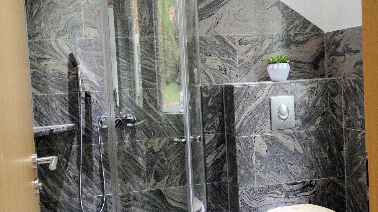 Photo of Bathroom in Hassloch