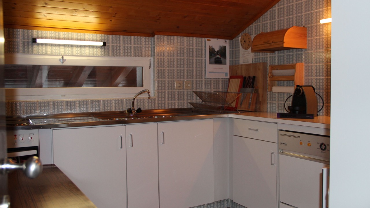 Photo of Kitchen in Lens