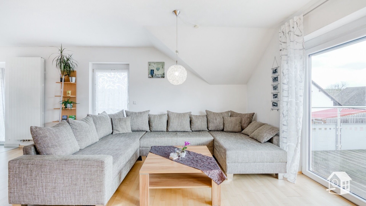 Photo of Livingroom in Eckersmuhlen