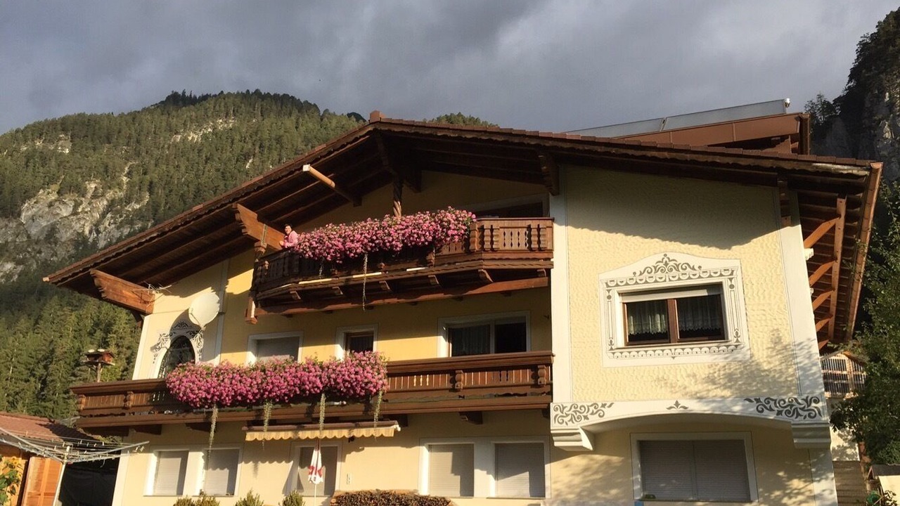 Photo of Outdoor in Schnann