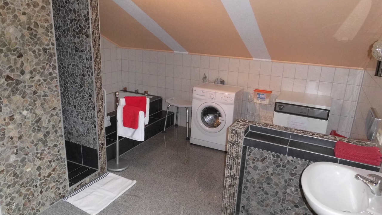 Photo of Bathroom in Landorf