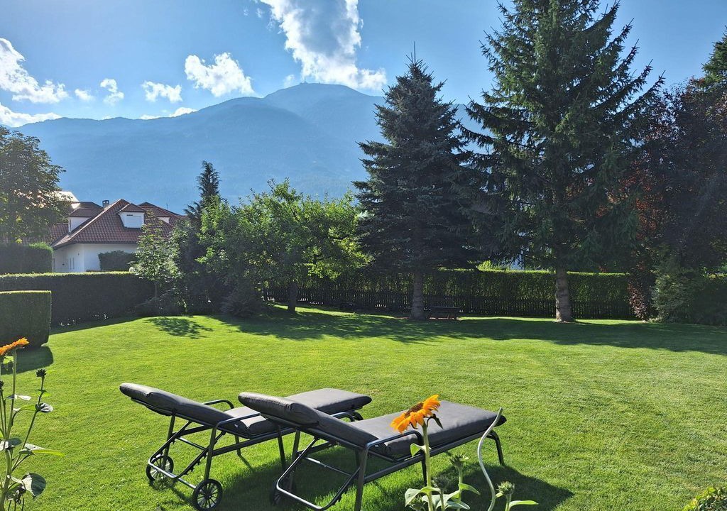 Photo of Outdoor in Lans