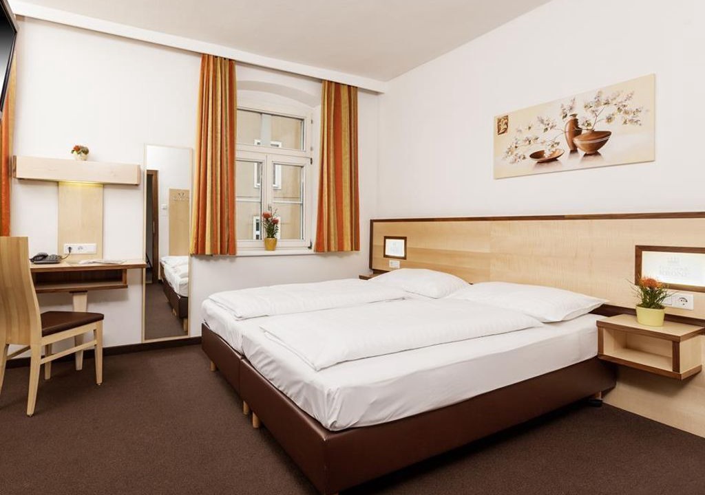 Photo of Bedroom in Innsbruck City Centre
