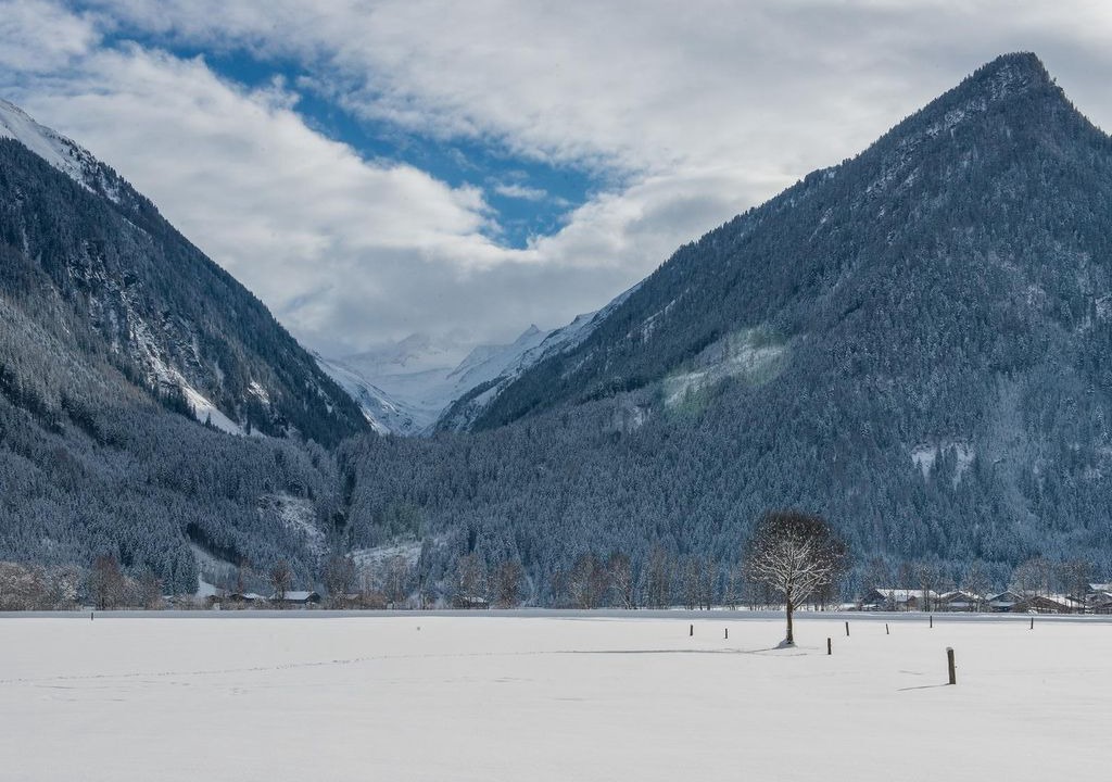 Photo of Others in Schonbach