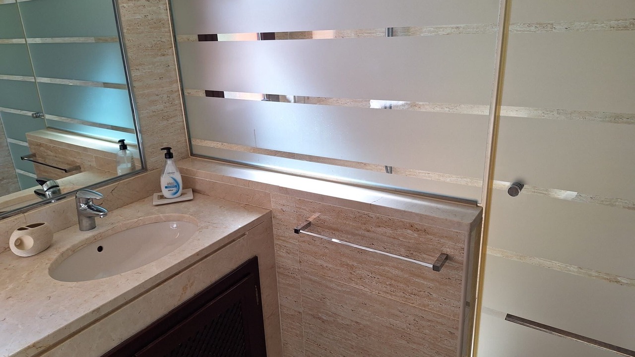 Photo of Bathroom in Ojen