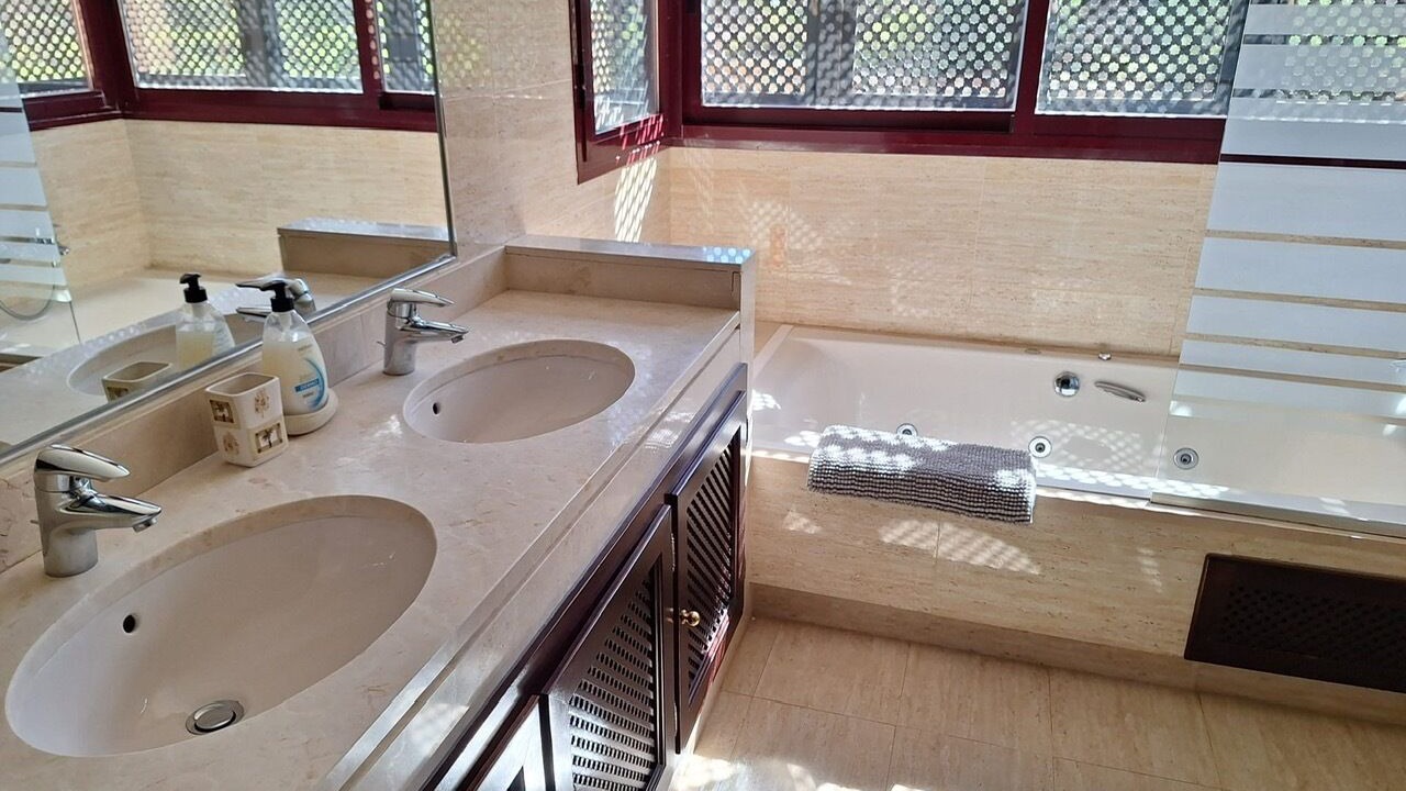 Photo of Bathroom in Ojen