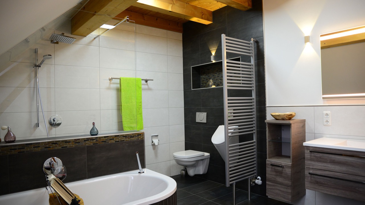 Photo of Bathroom in Laubend