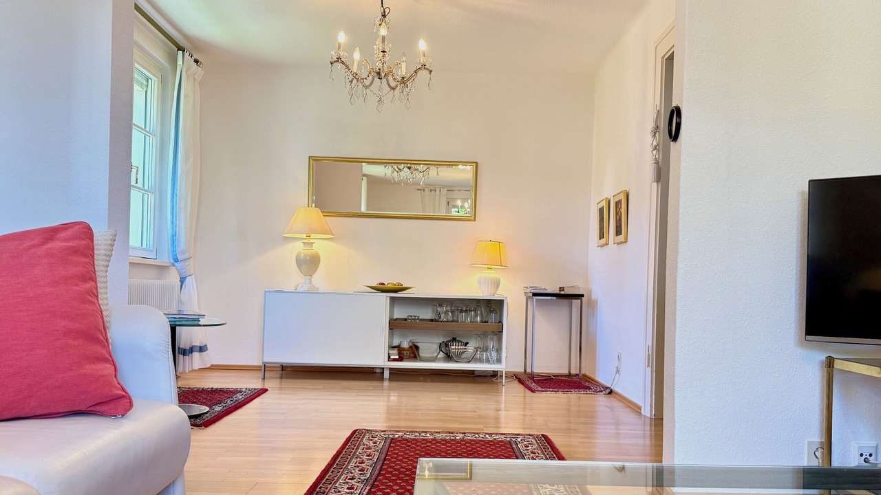 Photo of Livingroom in Reutin