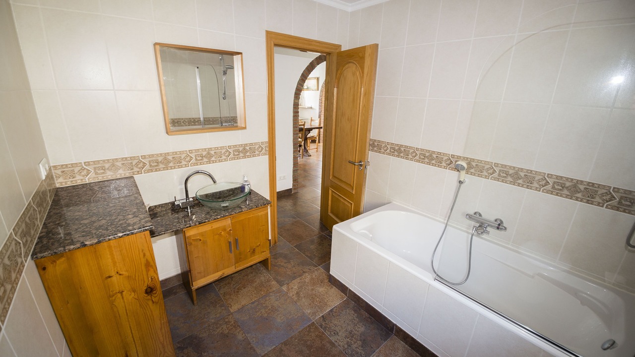 Photo of Bathroom in Comares