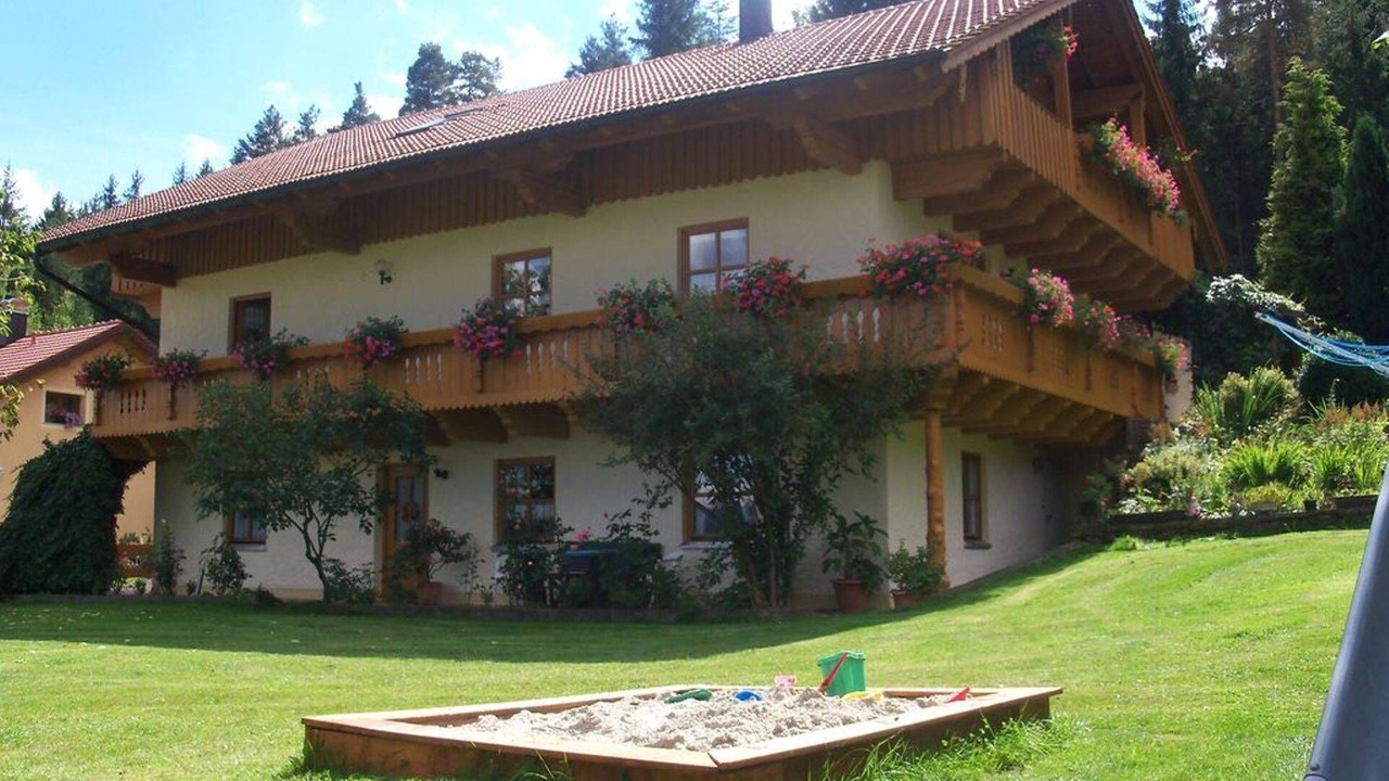 Photo of Outdoor in Arrach