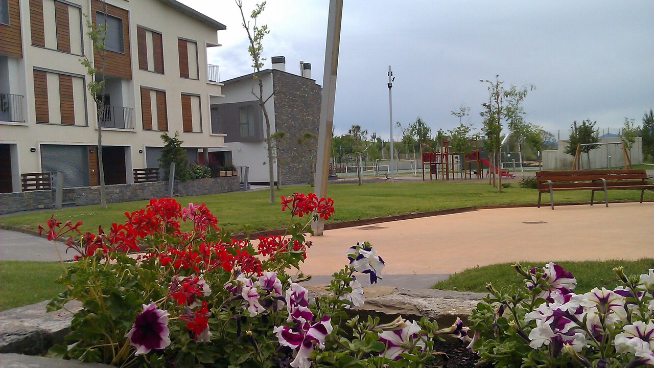 Photo of Outdoor in Latas